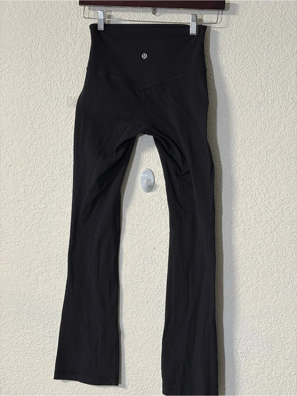 lululemon athletica Black Align High Rise Mini Flared Pant 28” inseam size 4 - Picture 2 of 4